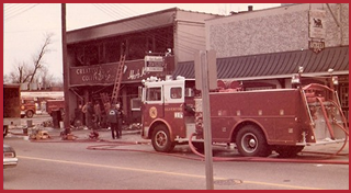 Old photo of firetruck
